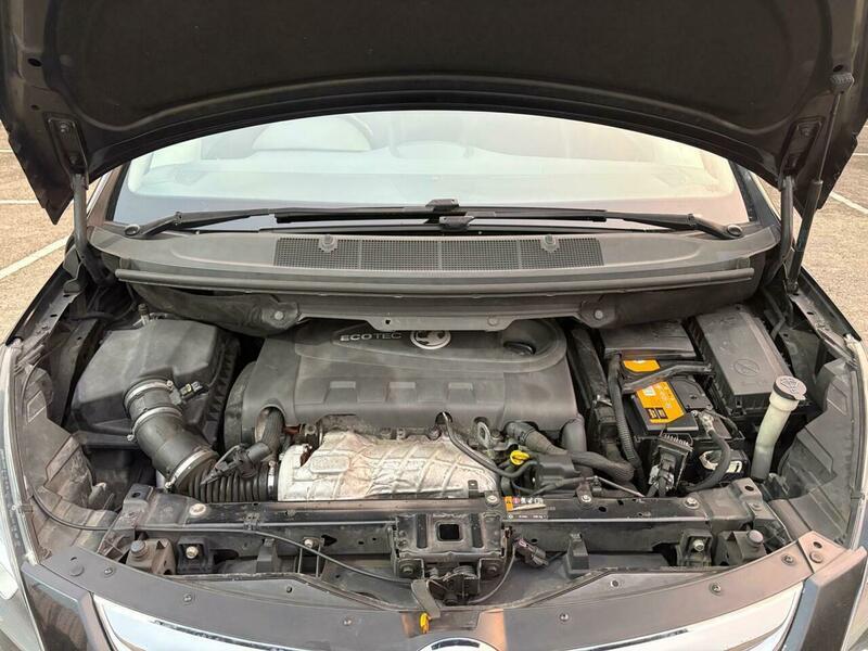 Used Vauxhall Zafira 2013 for sale - 76512469: Photo 31