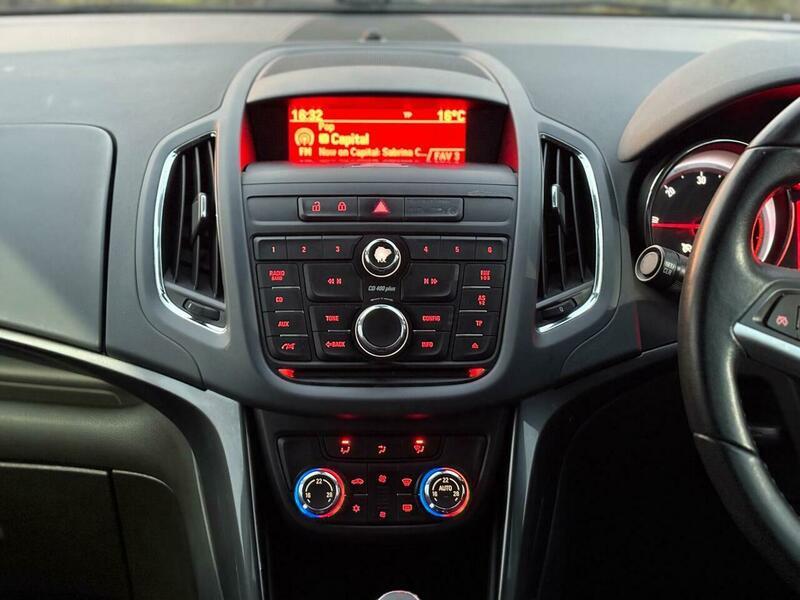 Used Vauxhall Zafira 2013 for sale - 76512469: Photo 32