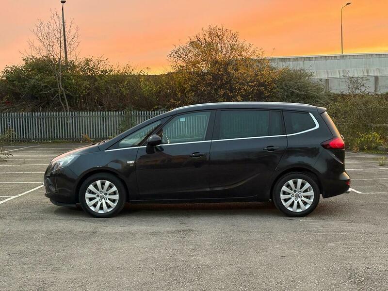 Used Vauxhall Zafira 2013 for sale - 76512469: Photo 9