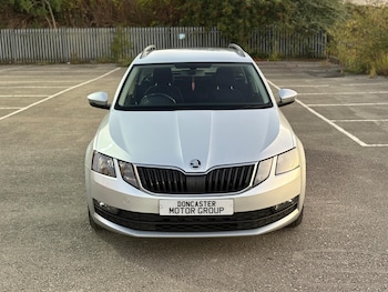 Used Skoda Octavia 2017 for sale - 76259341: Photo 2