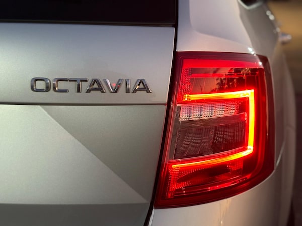 Used Skoda Octavia 2017 for sale - 76259341: Photo 31