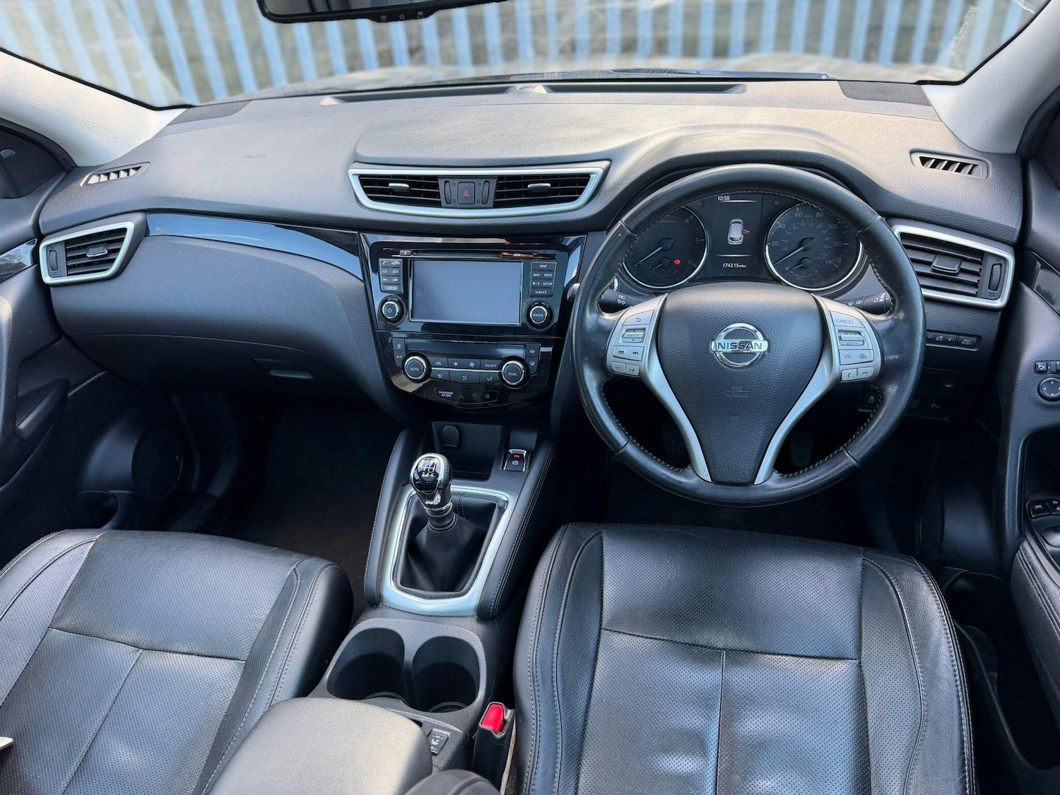 Used Nissan Qashqai 2016 for sale - 77925342: Photo 11