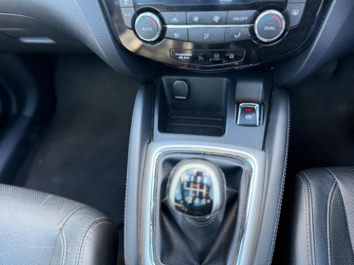 Used Nissan Qashqai 2016 for sale - 77925342: Photo 13