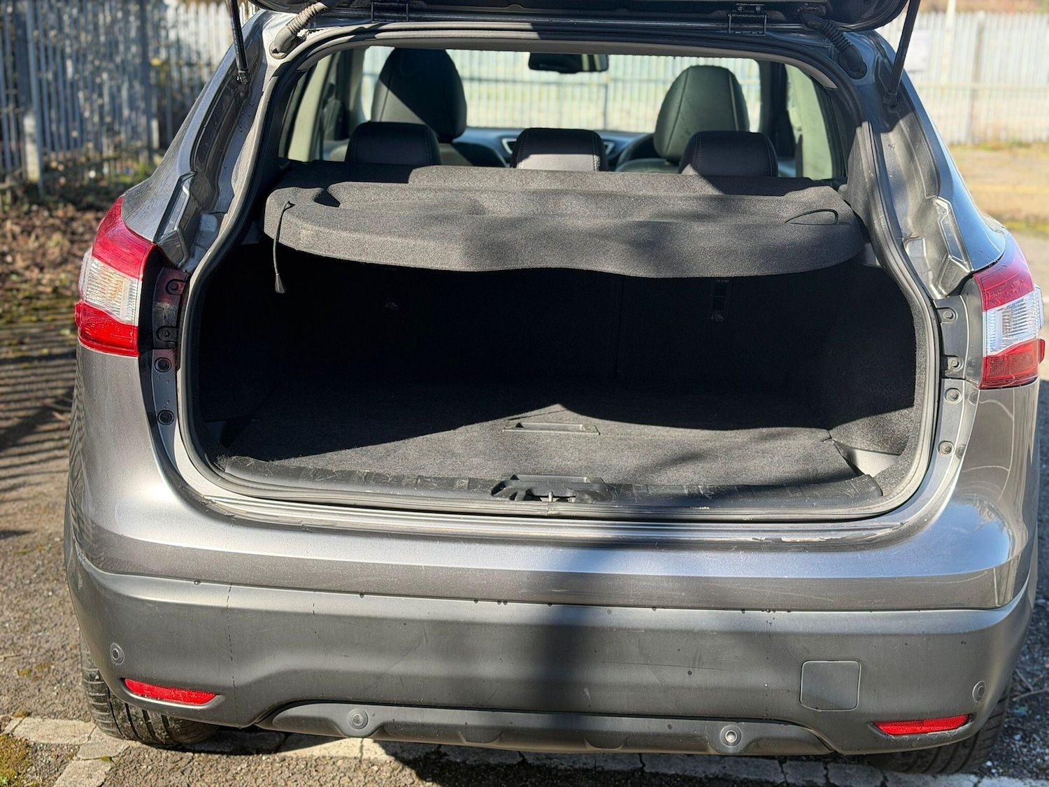 Used Nissan Qashqai 2016 for sale - 77925342: Photo 25