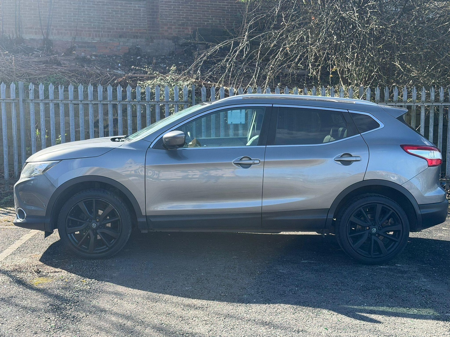 Used Nissan Qashqai 2016 for sale - 77925342: Photo 8