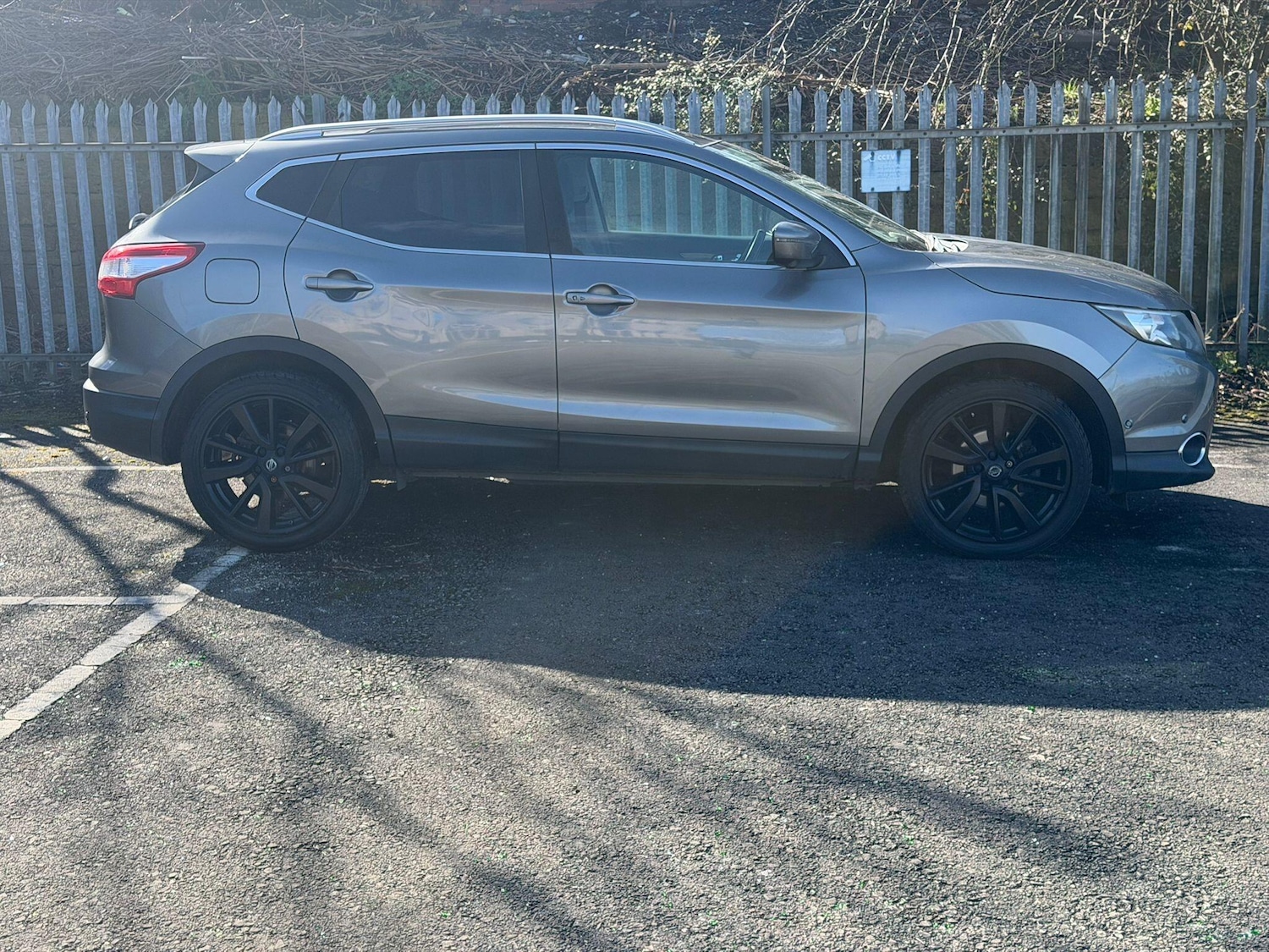 Used Nissan Qashqai 2016 for sale - 77925342: Photo 9