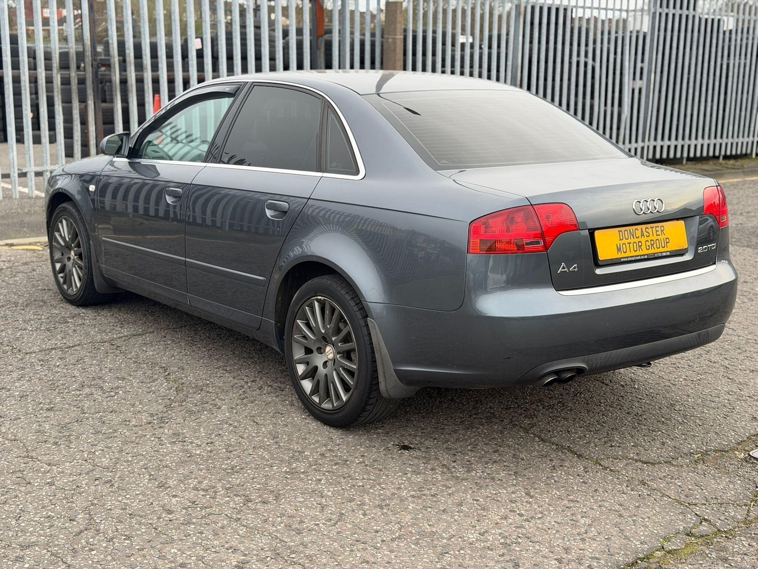 Used Audi A4 2006 for sale - 78100575: Photo 5