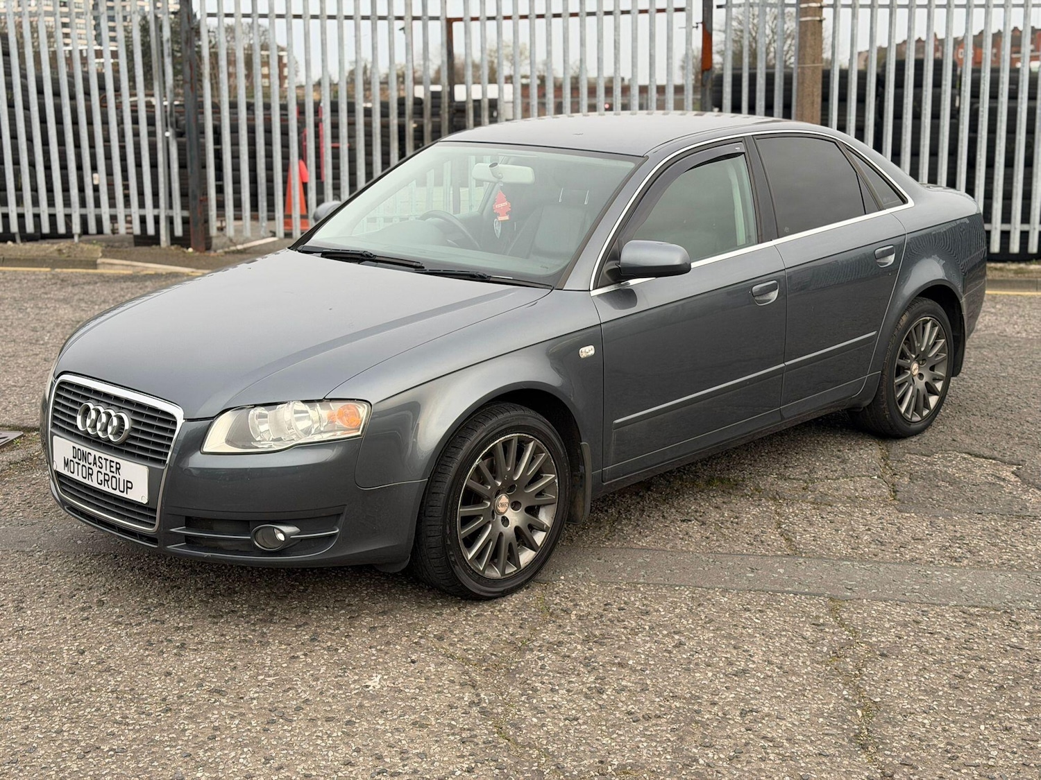 Used Audi A4 2006 for sale - 78100575: Photo 6