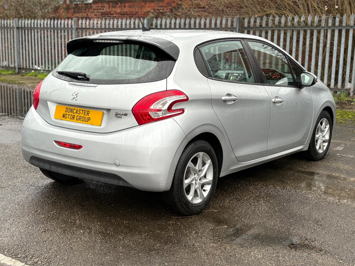 Used Peugeot 208 for sale - 77670320: Photo 19