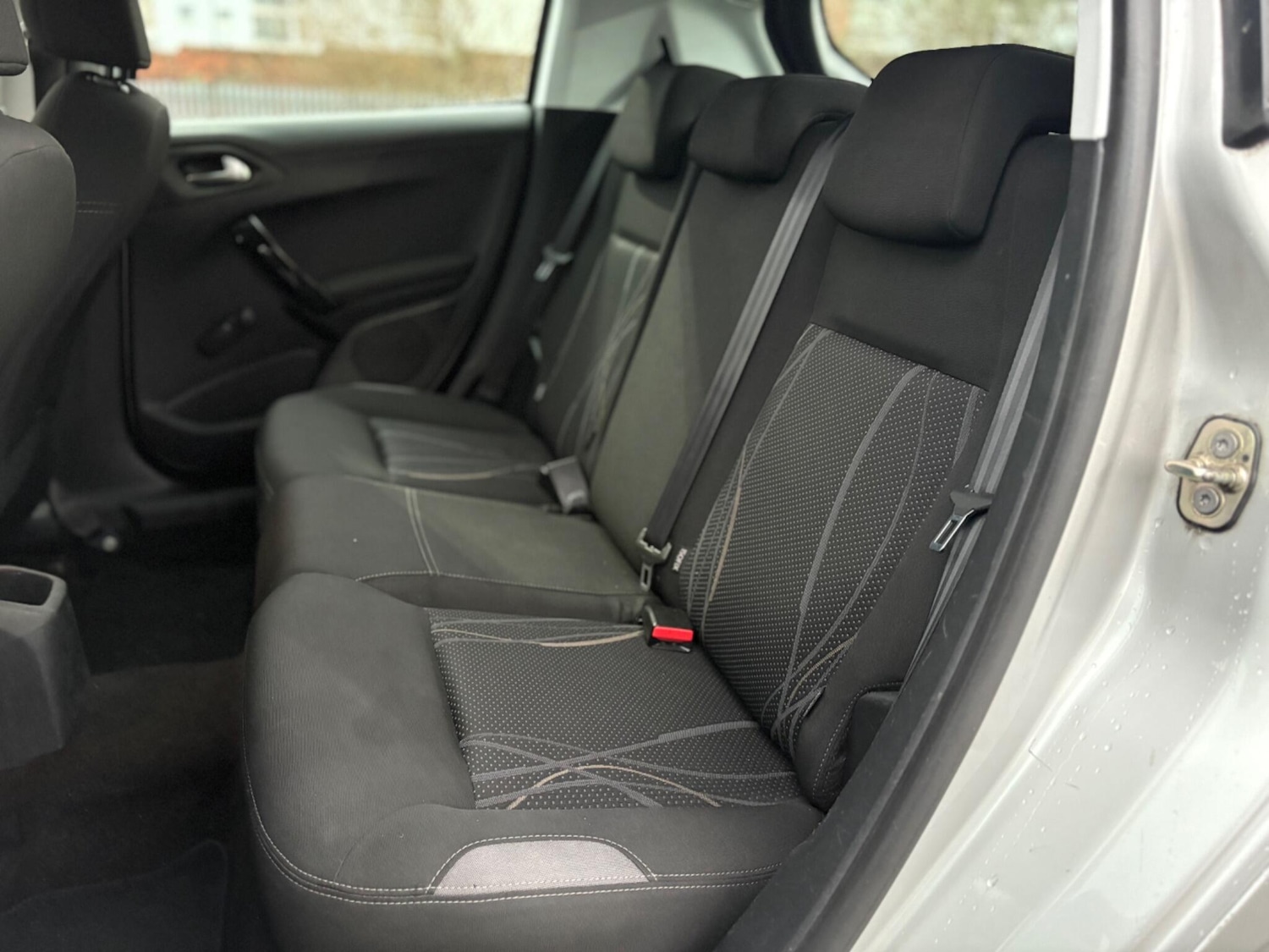 Used Peugeot 208 for sale - 77670320: Photo 29