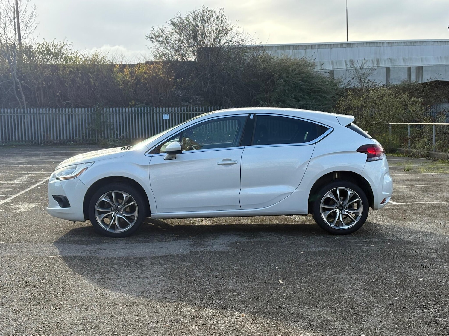 Used Citroen DS4 2014 for sale - 77066407: Photo 4