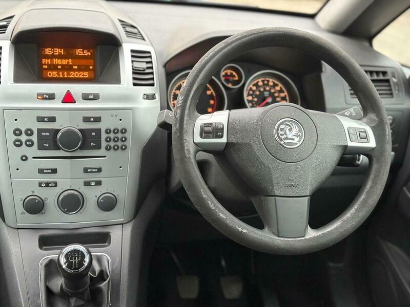 Used Vauxhall Zafira 2010 for sale - 76484876: Photo 28