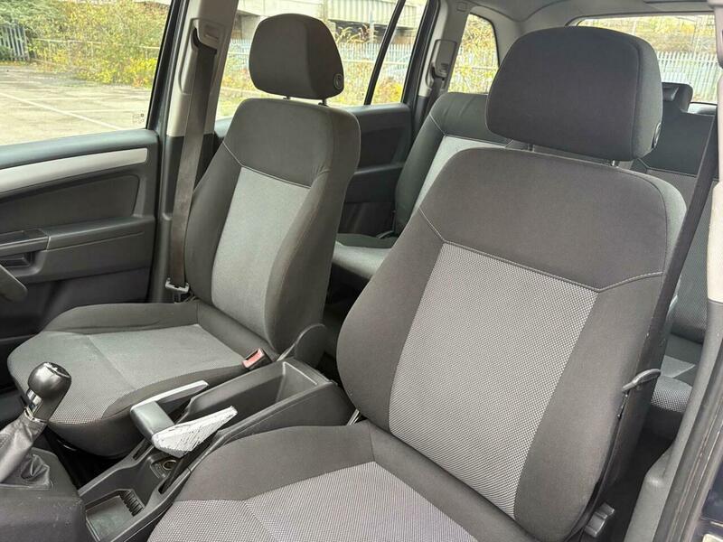 Used Vauxhall Zafira 2010 for sale - 76484876: Photo 30