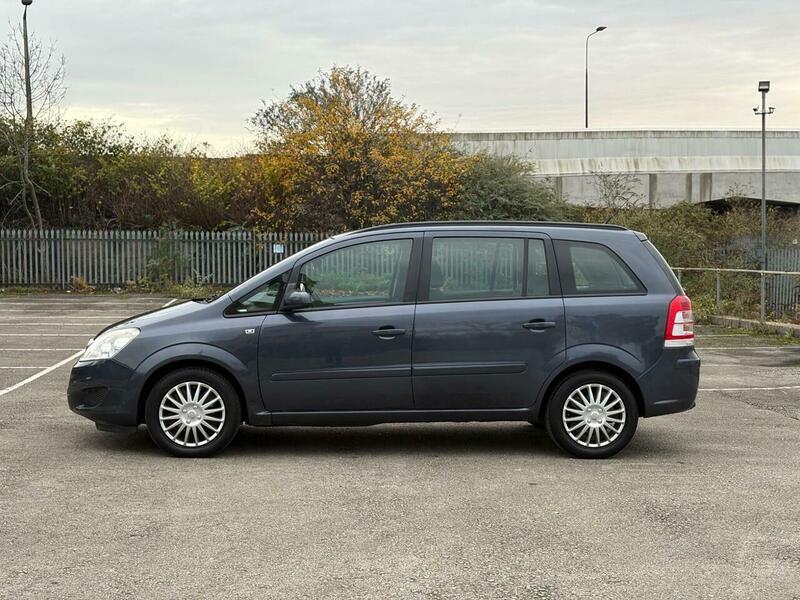 Used Vauxhall Zafira 2010 for sale - 76484876: Photo 9