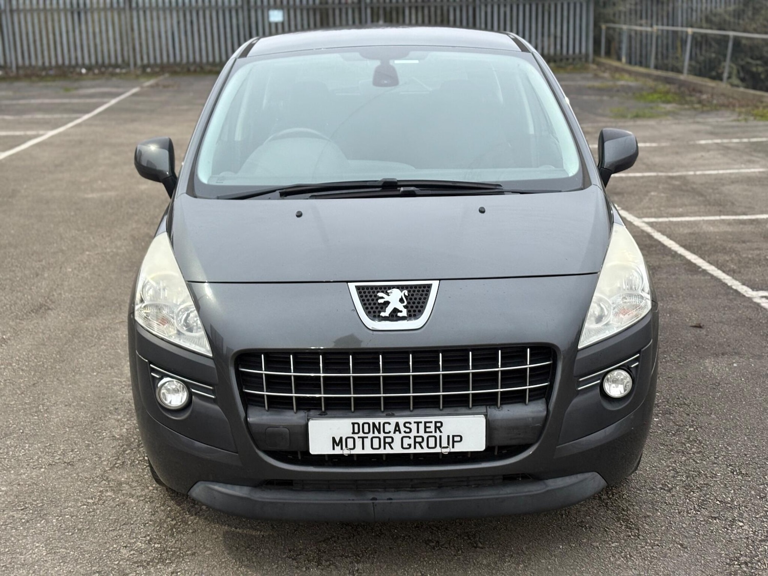 Used Peugeot 3008 2011 for sale - 77440722: Photo 16