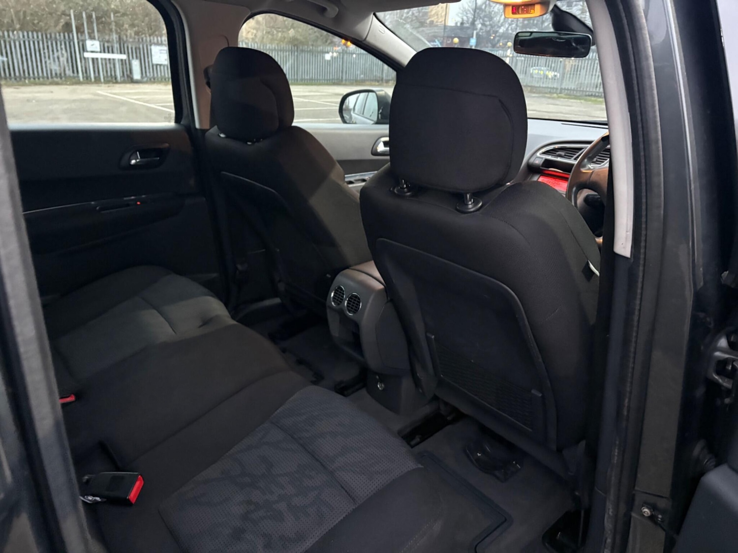 Used Peugeot 3008 2011 for sale - 77440722: Photo 32