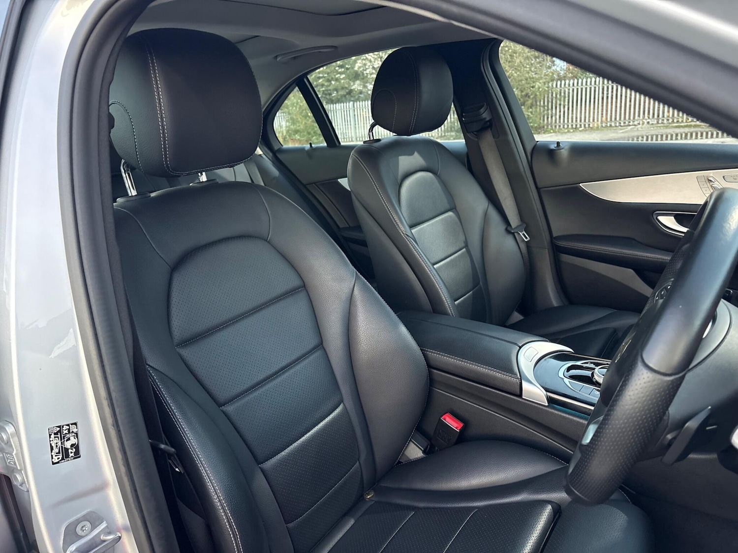 Used Mercedes-Benz C Class 2018 for sale - 77624918: Photo 16