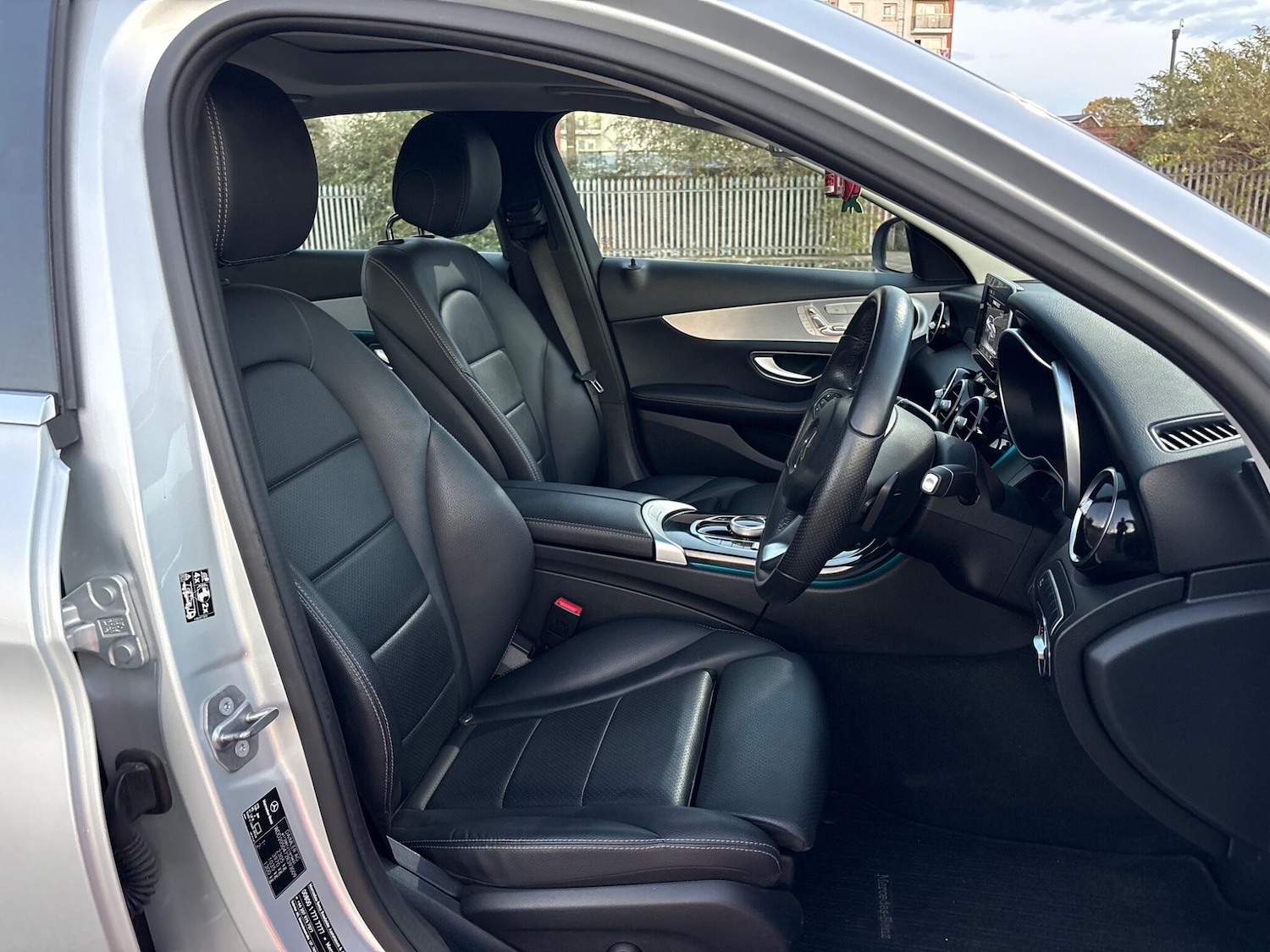 Used Mercedes-Benz C Class 2018 for sale - 77624918: Photo 17