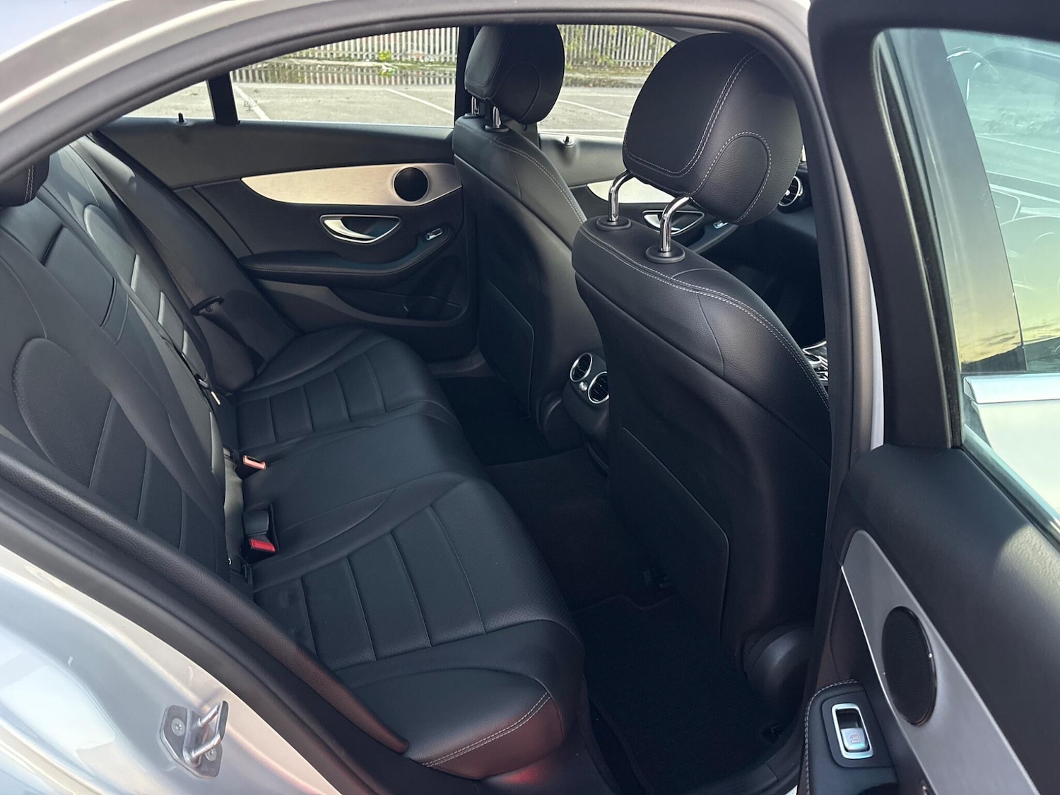 Used Mercedes-Benz C Class 2018 for sale - 77624918: Photo 21