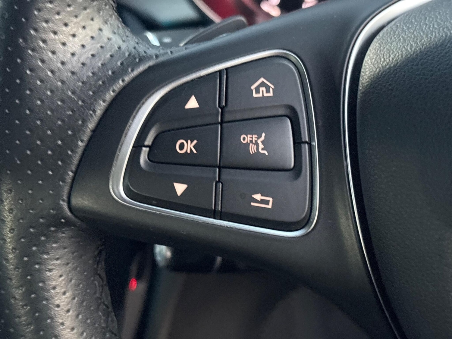 Used Mercedes-Benz C Class 2018 for sale - 77624918: Photo 27