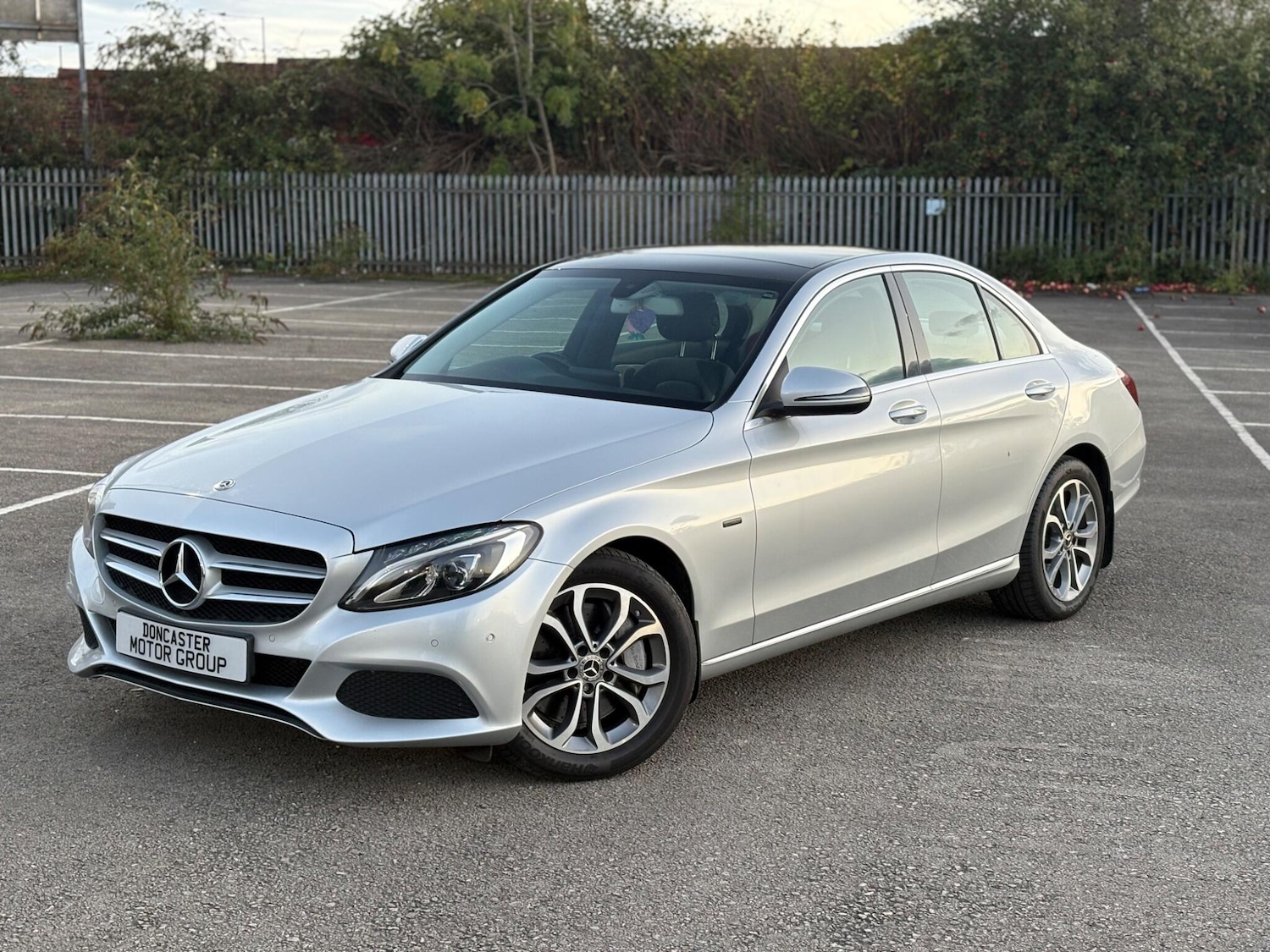 Used Mercedes-Benz C Class 2018 for sale - 77624918: Photo 3