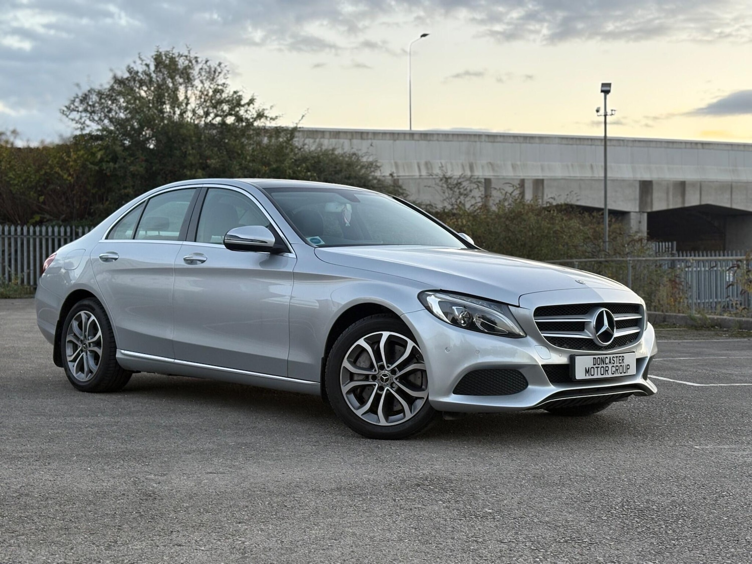 Used Mercedes-Benz C Class 2018 for sale - 77624918: Photo 5