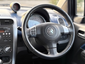 Used Vauxhall Agila 2011 for sale - 76259600: Photo