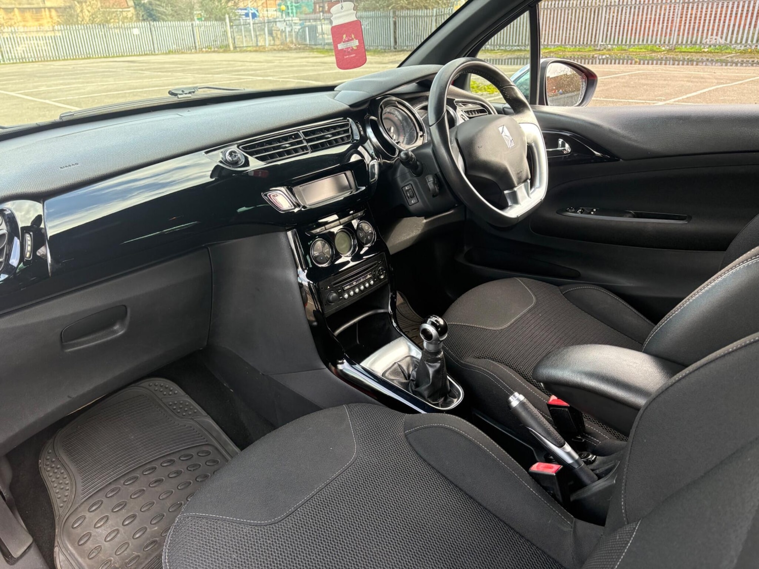 Used Citroen DS3 2010 for sale - 78007771: Photo 18