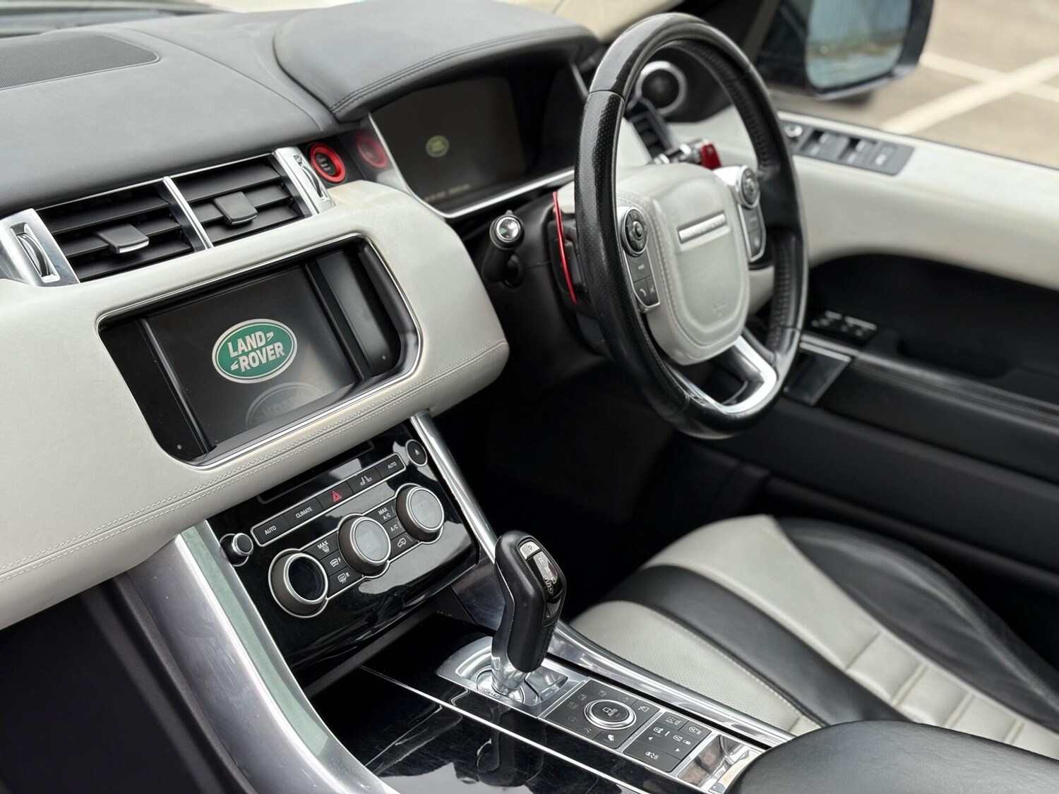 Used Land Rover Range Rover Sport 2014 for sale - 76259379: Photo 39