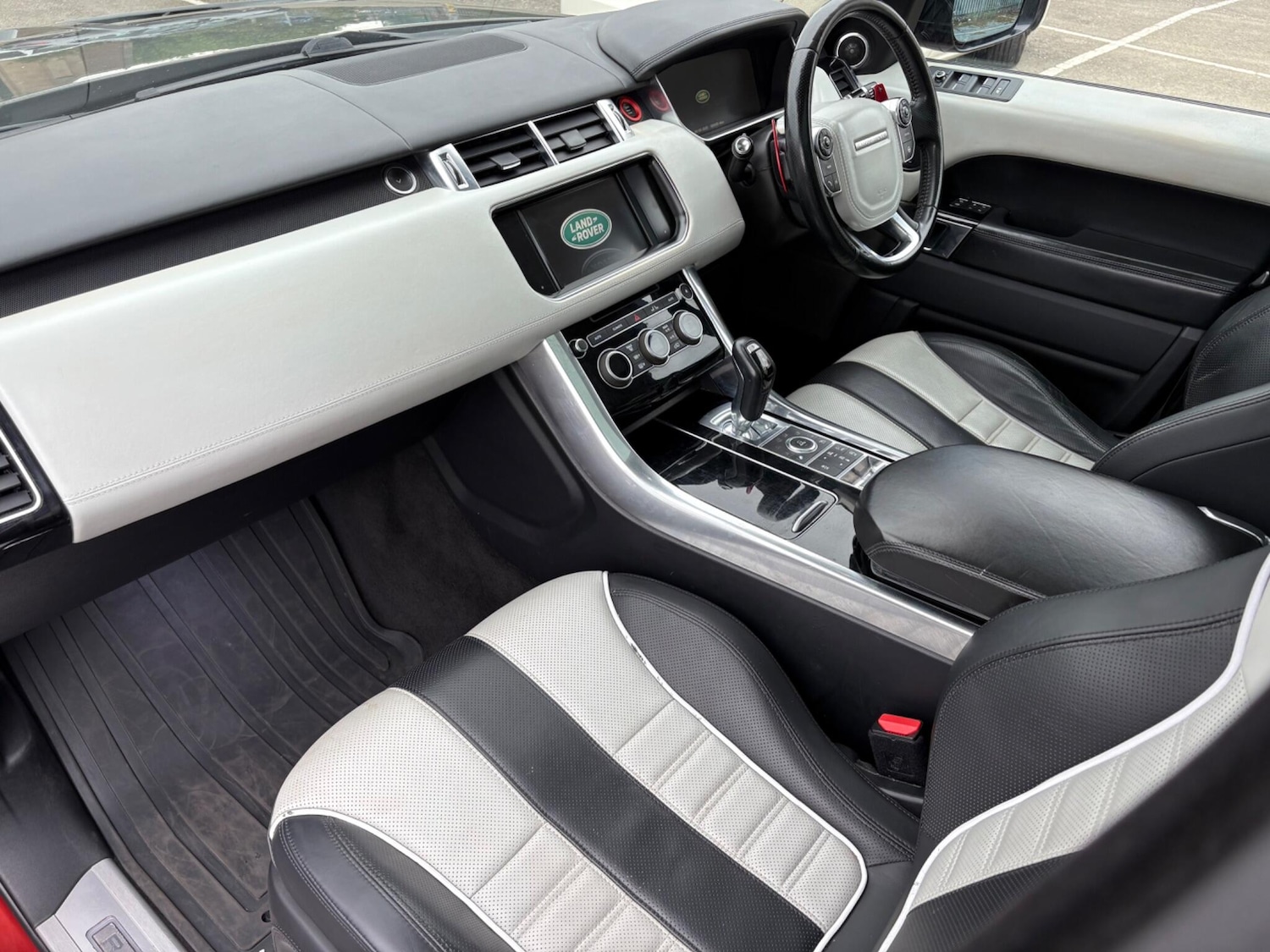 Used Land Rover Range Rover Sport 2014 for sale - 76259379: Photo 6