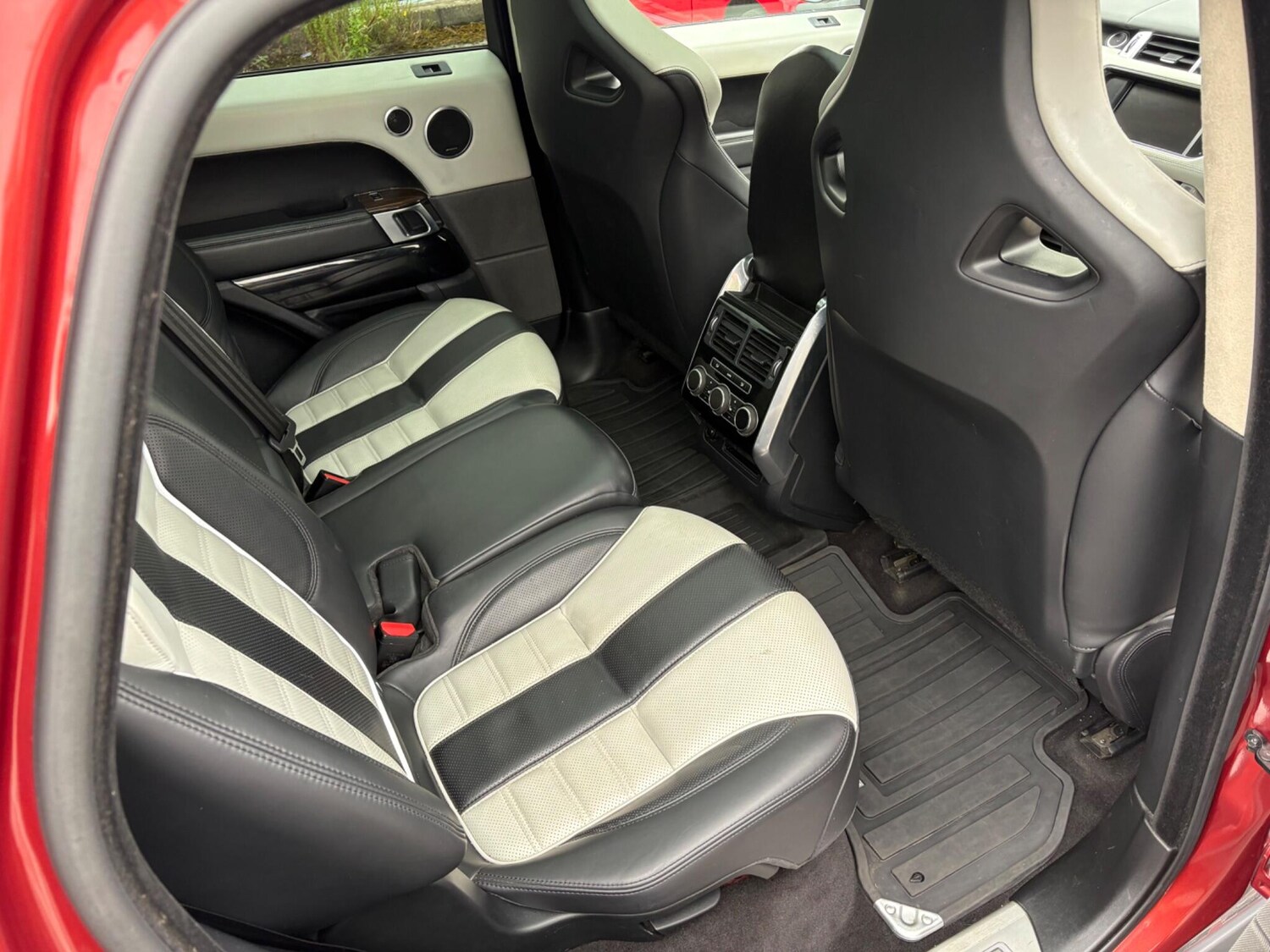 Used Land Rover Range Rover Sport 2014 for sale - 76259379: Photo 60