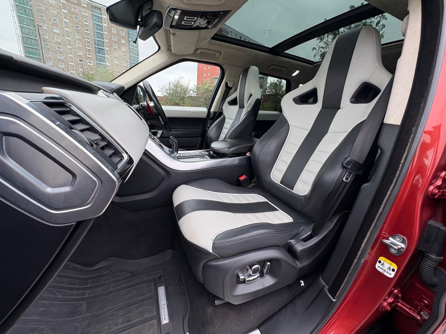 Used Land Rover Range Rover Sport 2014 for sale - 76259379: Photo 89