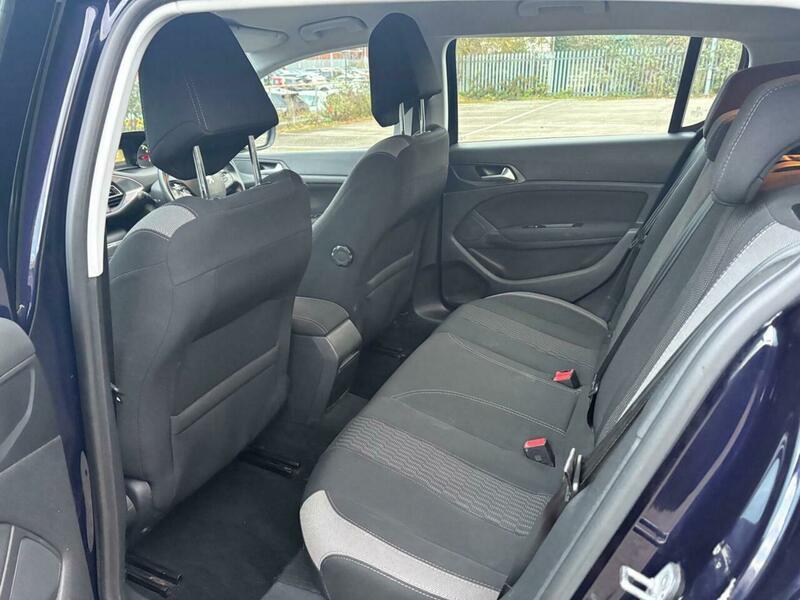 Used Peugeot 308 2015 for sale - 76715204: Photo 11