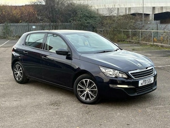 Used Peugeot 308 2015 for sale - 76715204: Photo