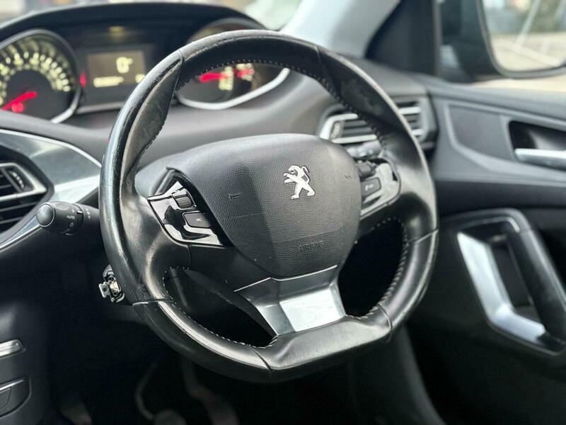 Used Peugeot 308 2015 for sale - 76715204: Photo 20