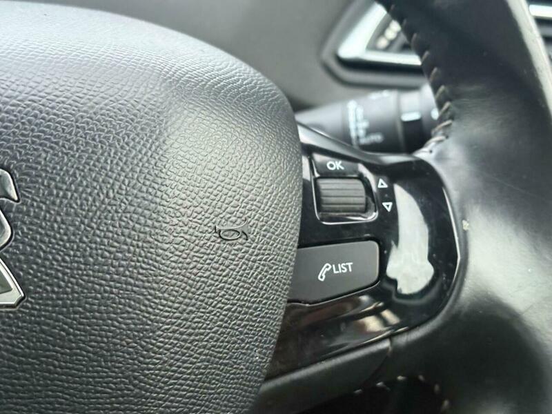 Used Peugeot 308 2015 for sale - 76715204: Photo 39