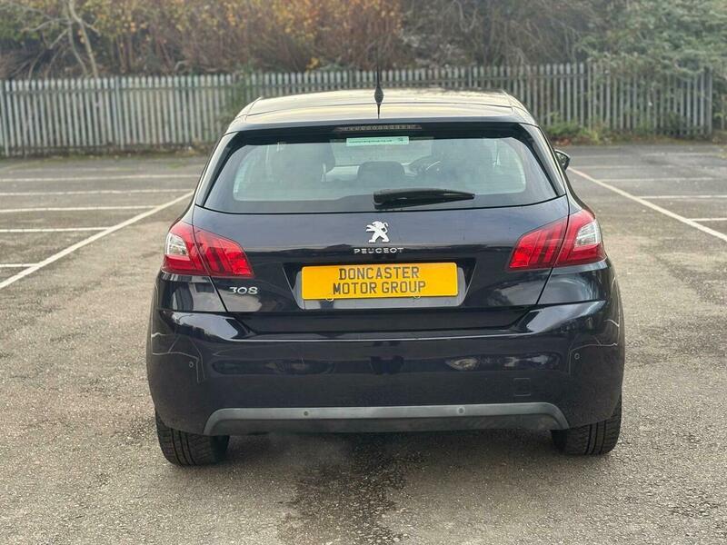 Used Peugeot 308 2015 for sale - 76715204: Photo 6