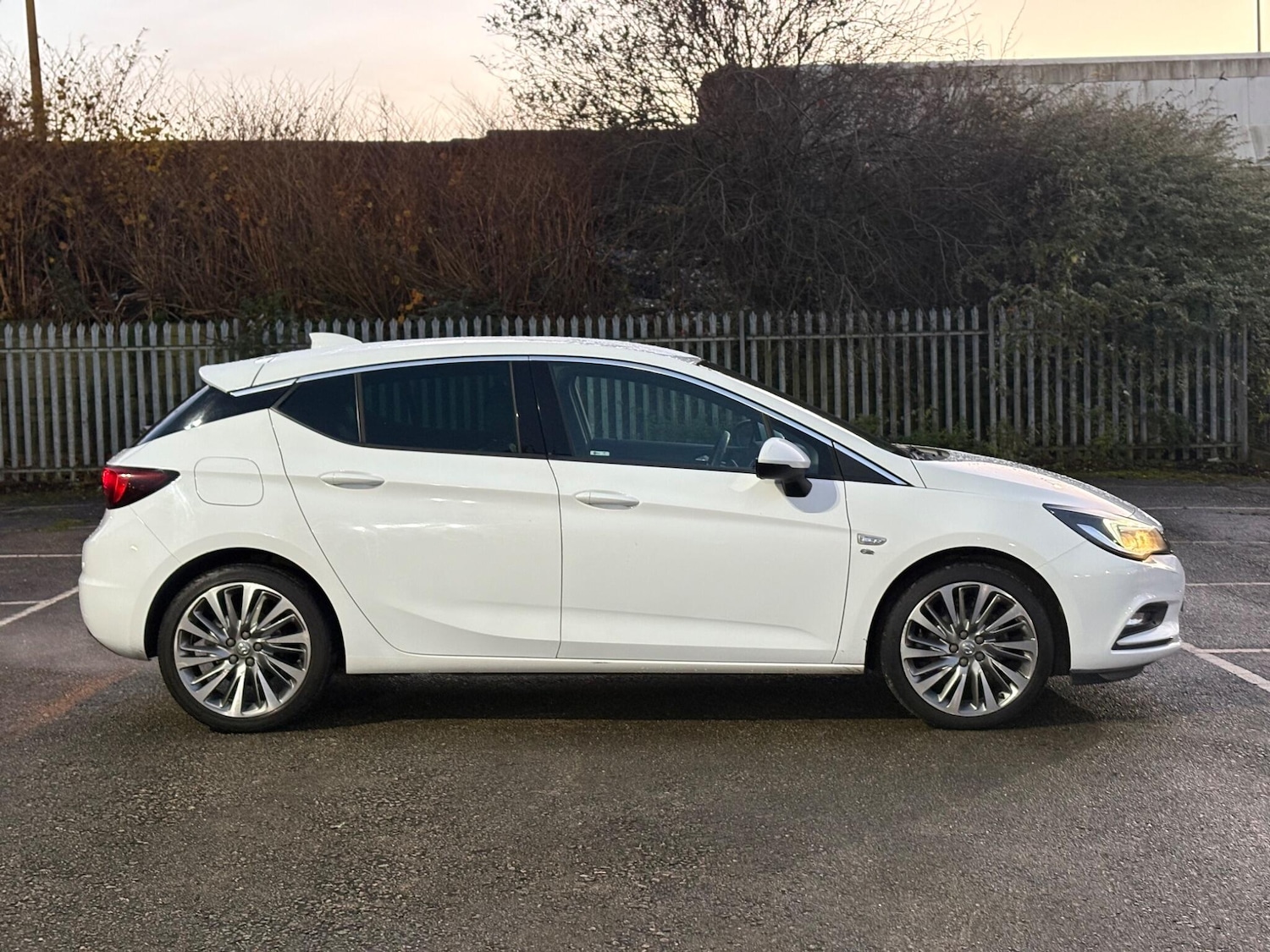 Used Vauxhall Astra 2017 for sale - 76839287: Photo 14