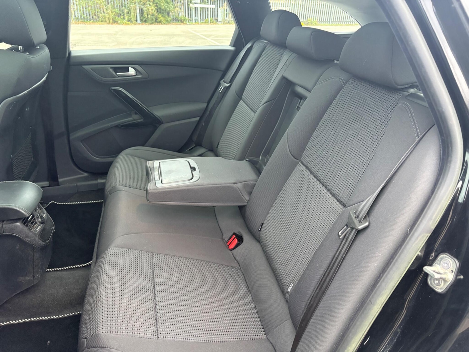 Used Peugeot 508 SW 2012 for sale - 76259279: Photo 18