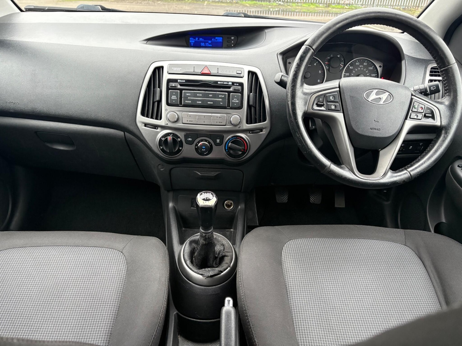 Used Hyundai i20 2012 for sale - 77396236: Photo 16