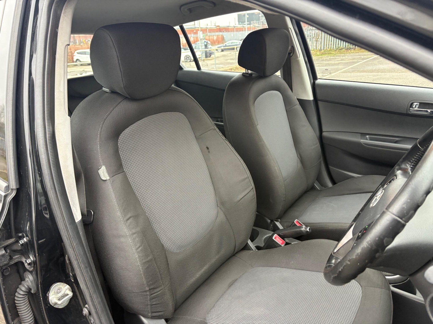 Used Hyundai i20 2012 for sale - 77396236: Photo 20