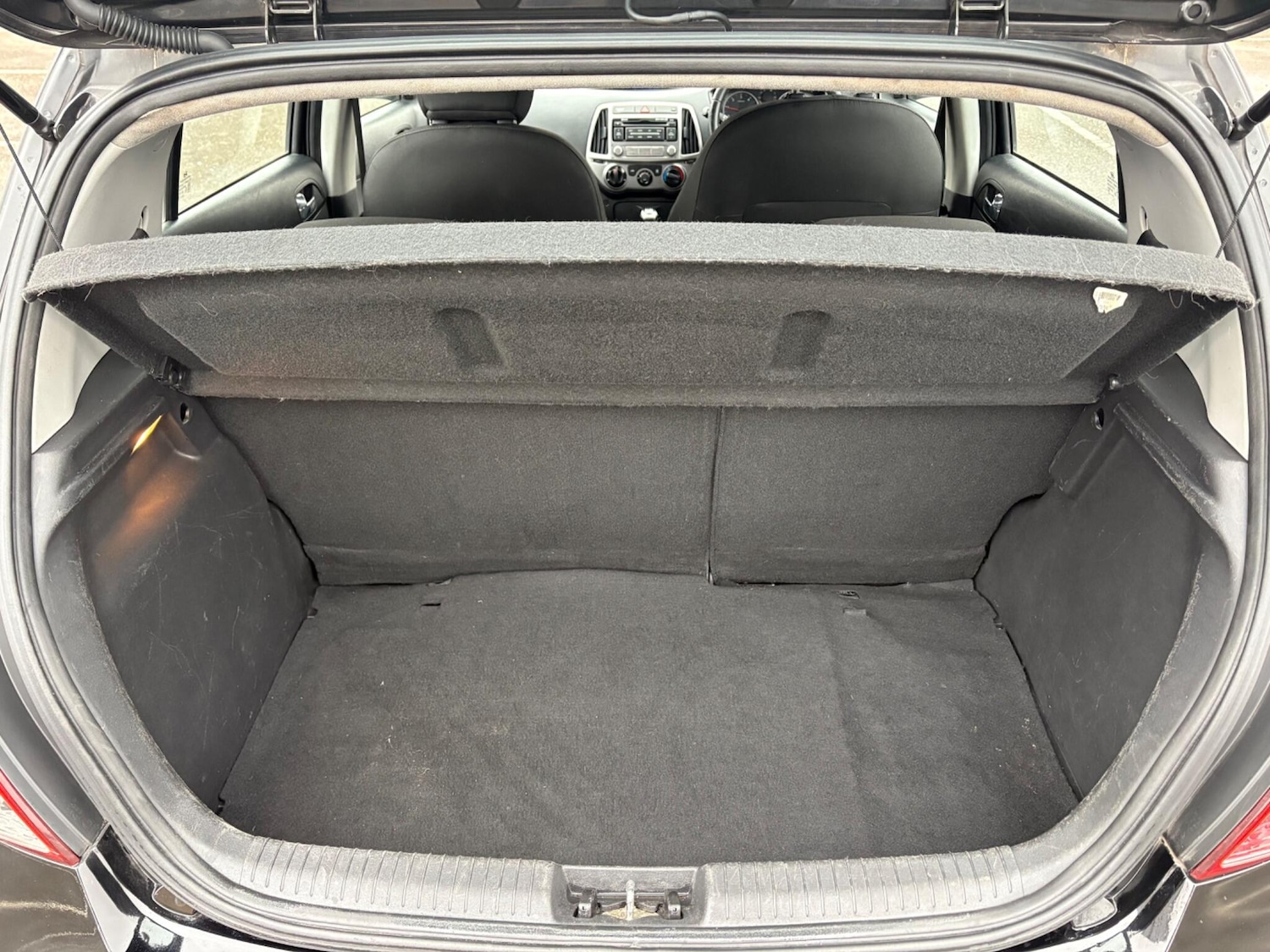 Used Hyundai i20 2012 for sale - 77396236: Photo 27