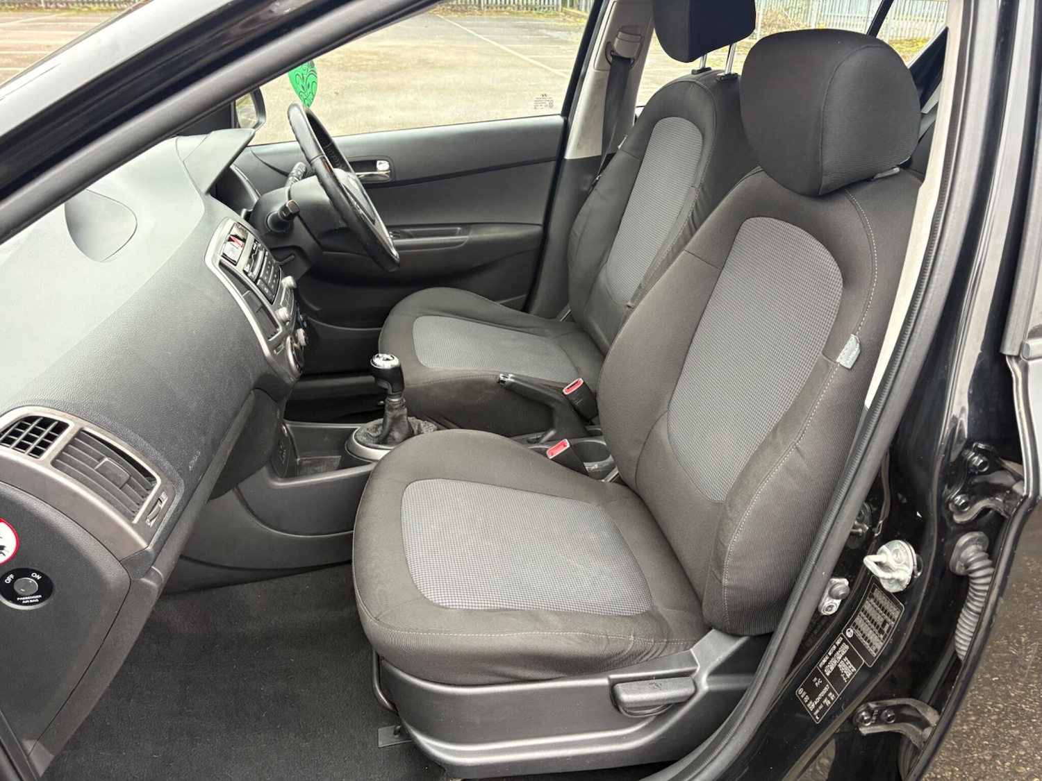 Used Hyundai i20 2012 for sale - 77396236: Photo 32