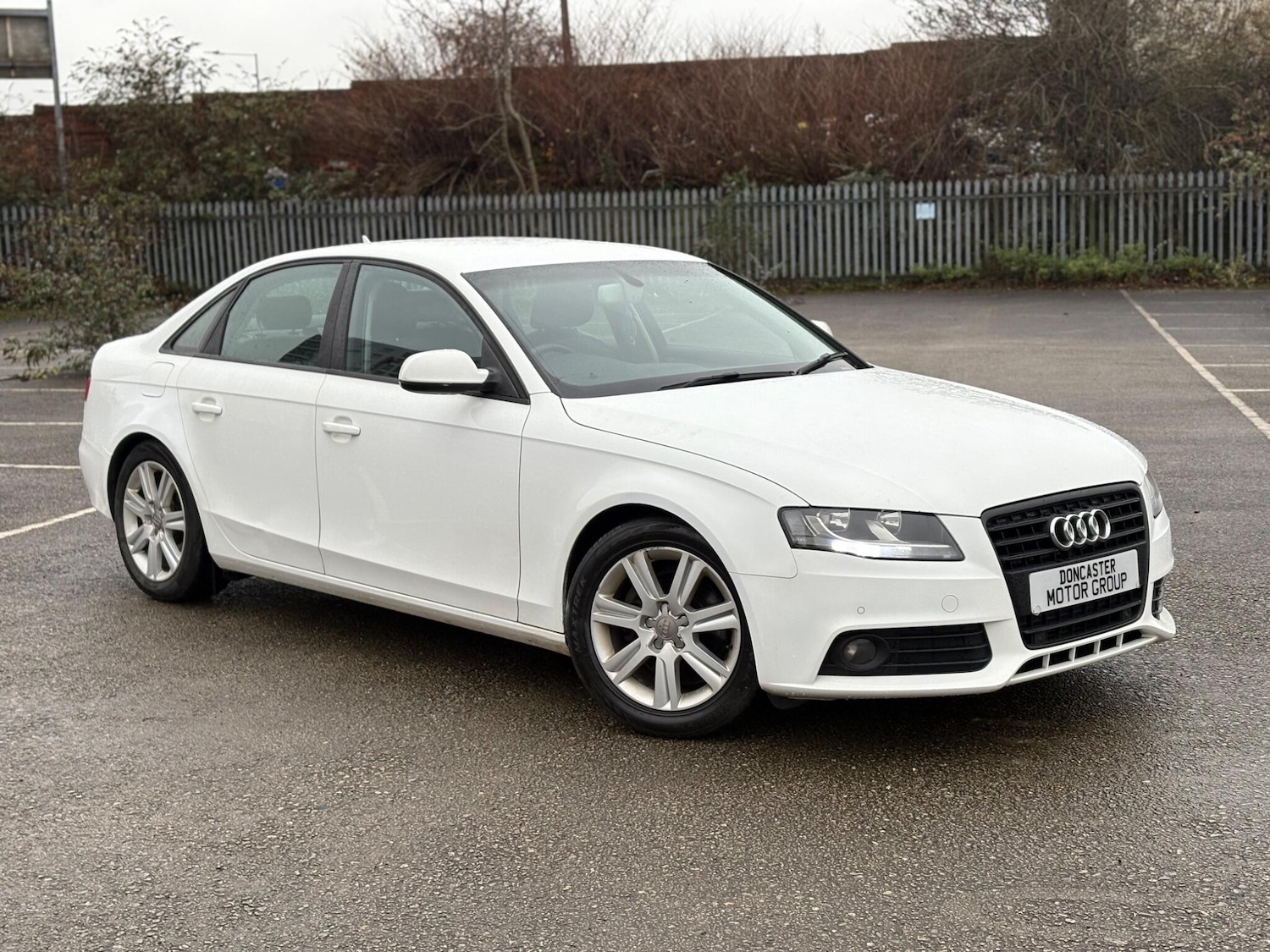 Used Audi A4 2011 for sale - 76976839: Photo 1