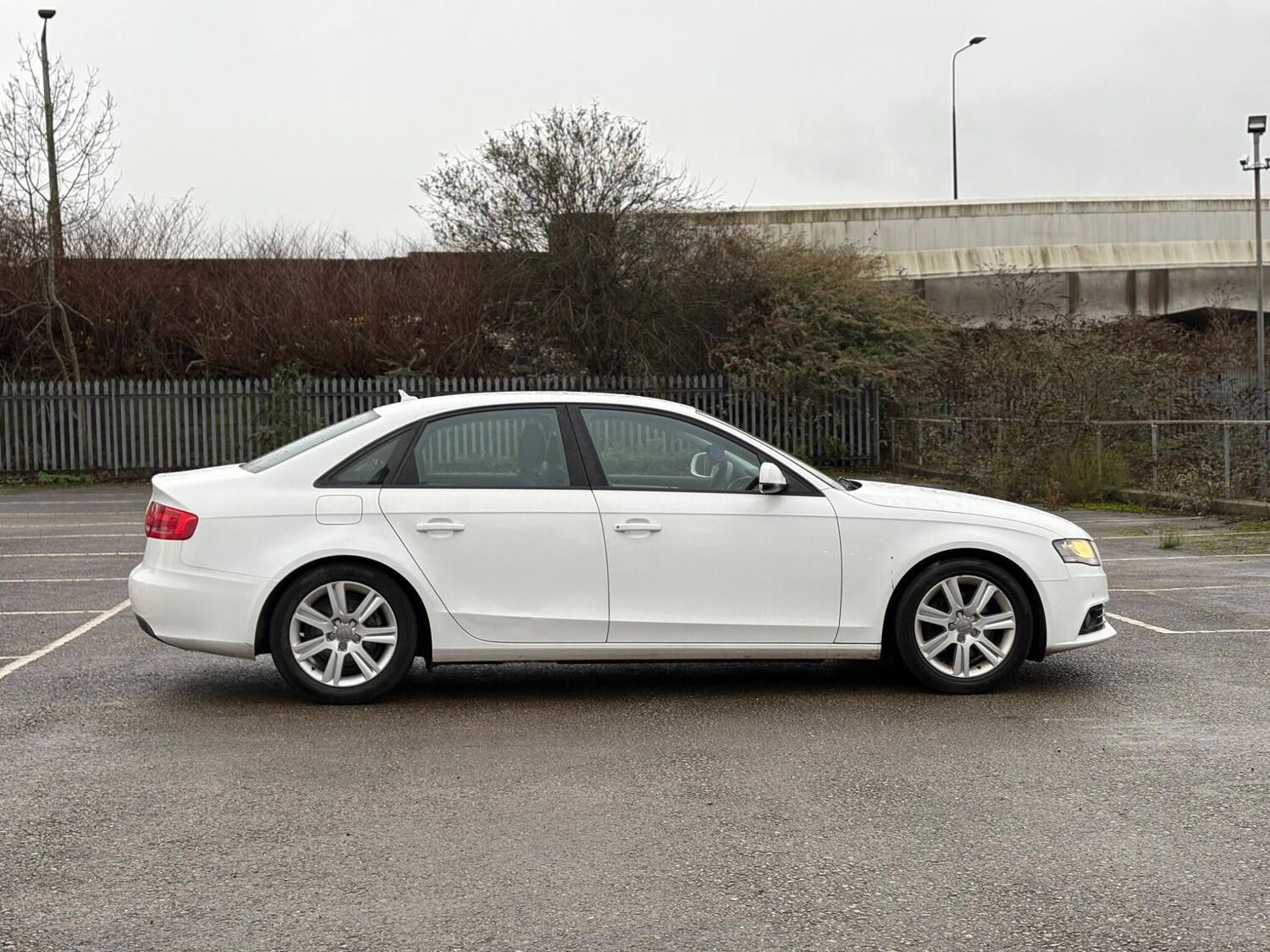 Used Audi A4 2011 for sale - 76976839: Photo 21