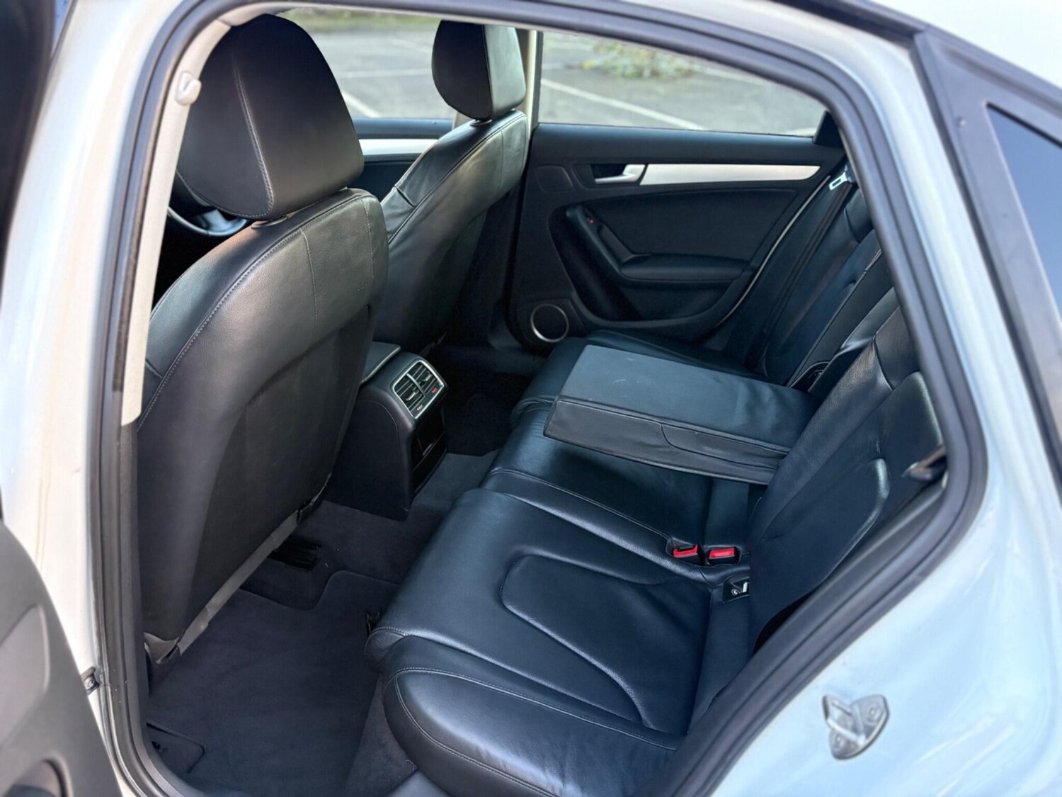 Used Audi A4 2011 for sale - 76976839: Photo 31