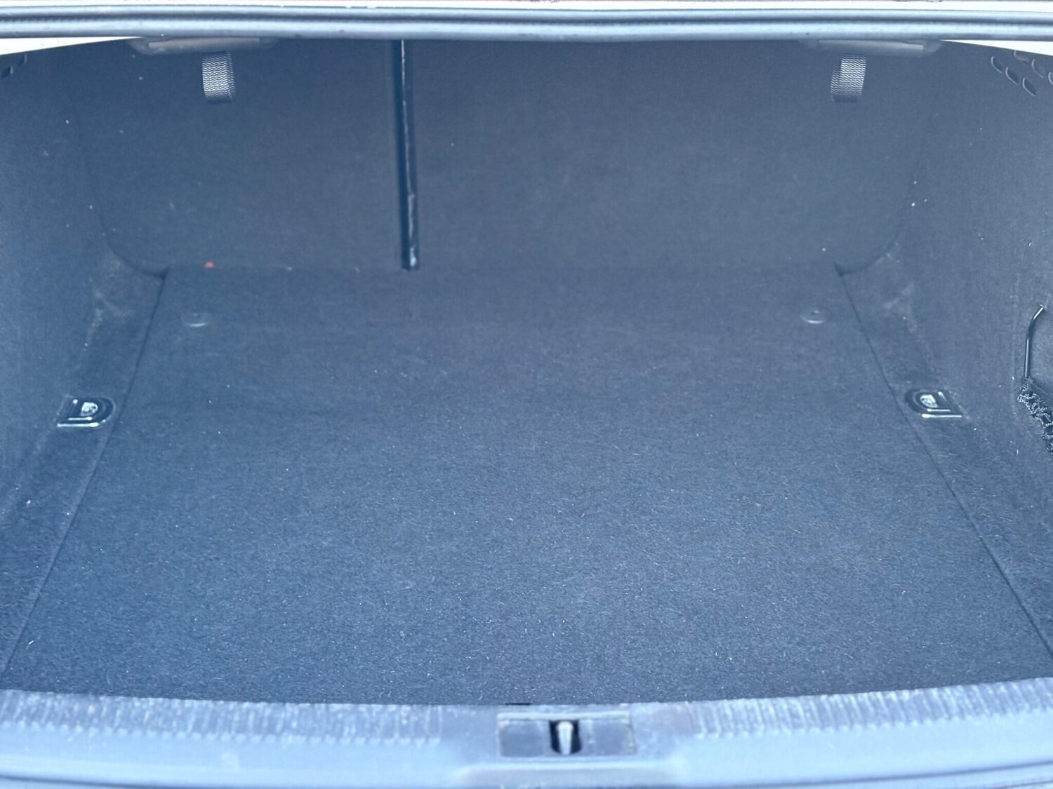 Used Audi A4 2011 for sale - 76976839: Photo 44