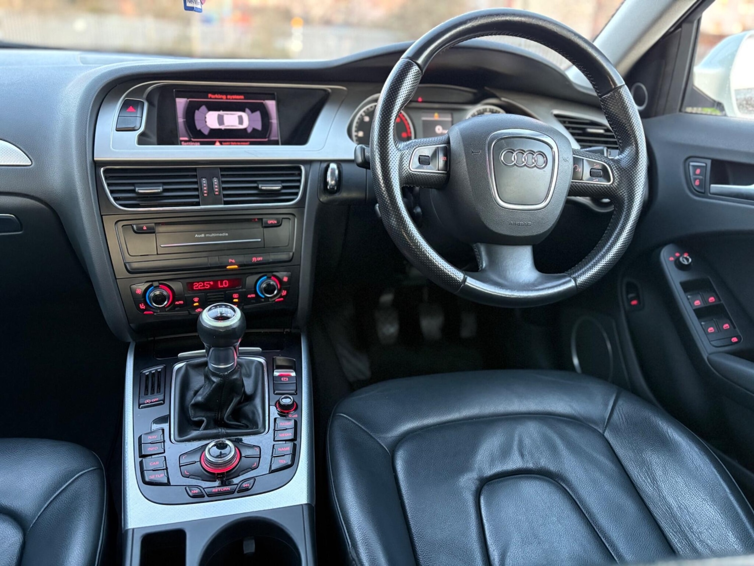 Used Audi A4 2011 for sale - 76976839: Photo 5