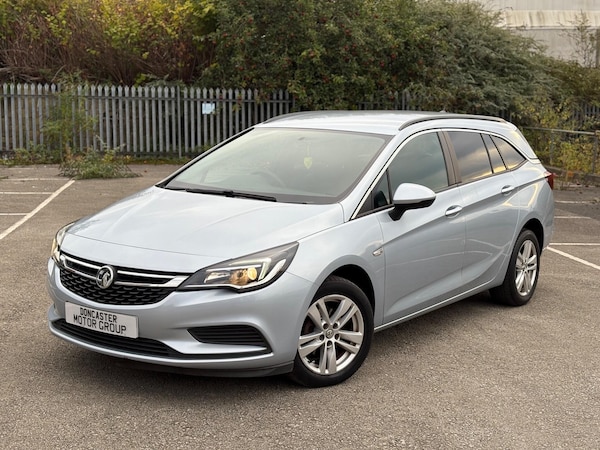 Used Vauxhall Astra 2017 for sale - 76260399: Photo 10