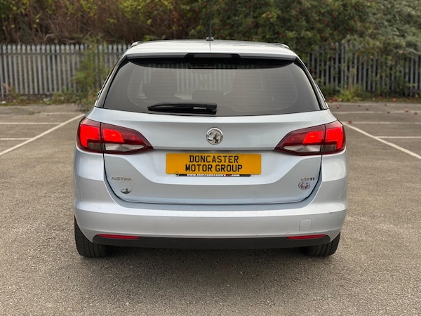 Used Vauxhall Astra 2017 for sale - 76260399: Photo 12